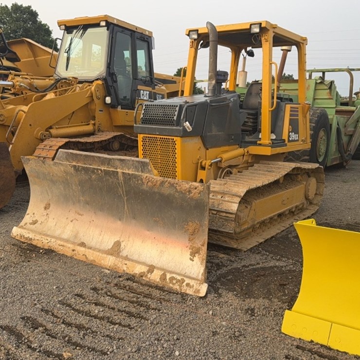 KOMATSU D39EX
