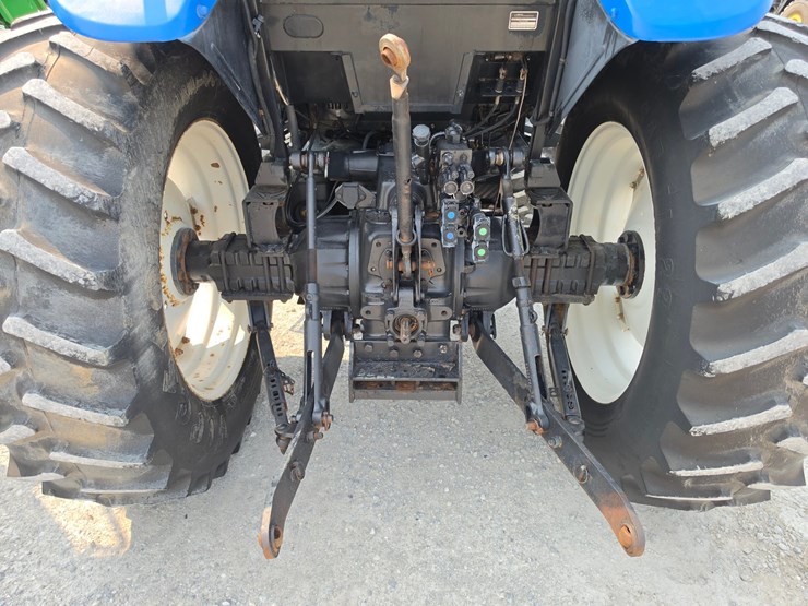 2010-new-holland-ts6020-image-13