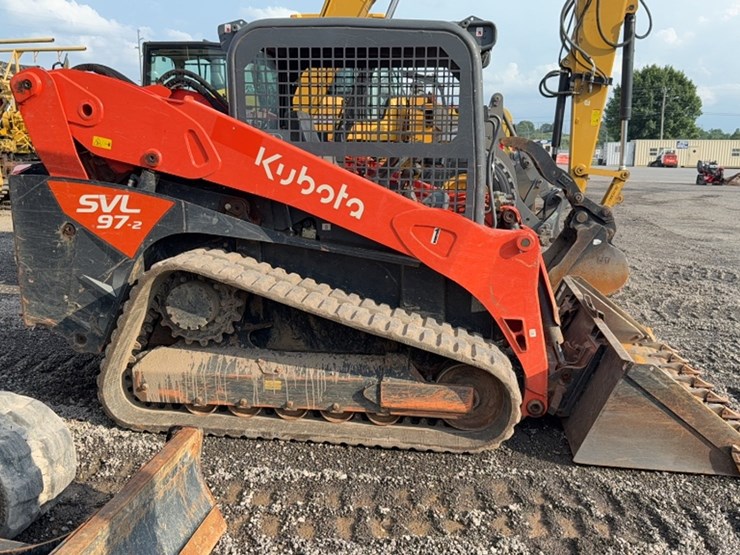 kubota-svl97-2-image-5