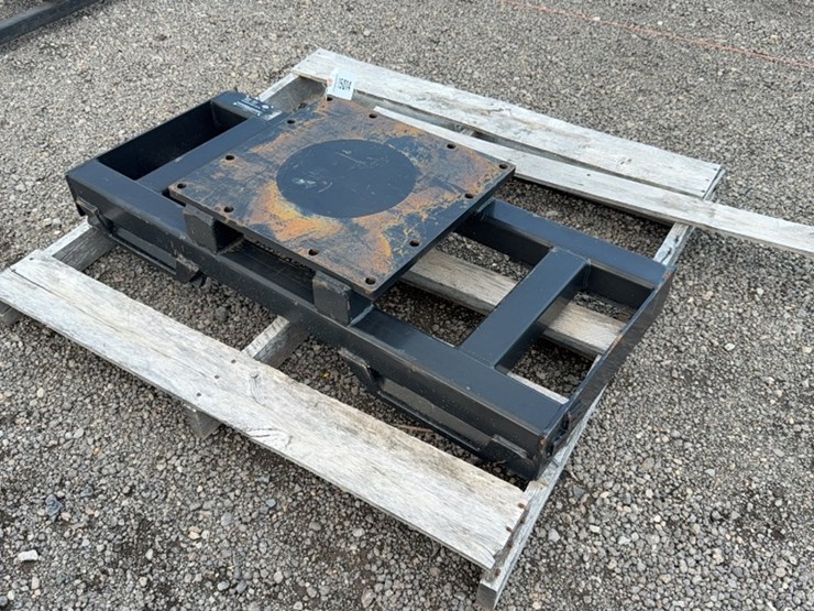 #2032-•-blue-diamond-skid-steer-rock/-image-3