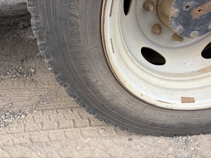 2003-ford-f450-image-18