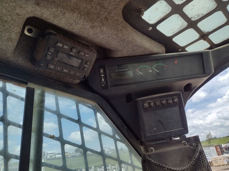 deere-333g-image-7