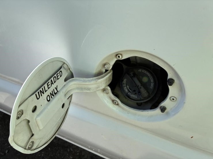 2007-ford-e350-image-12