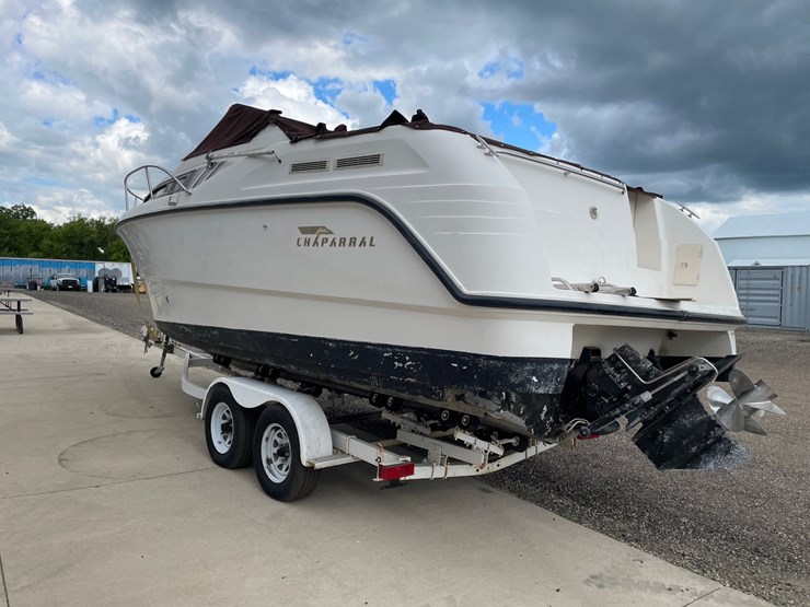 #2798-•-1999-chaparral-signature-27-cabin-cruiser-boat-image-8