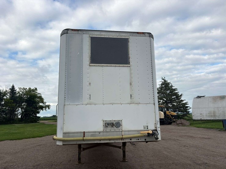 1991-utility-45'-image-3
