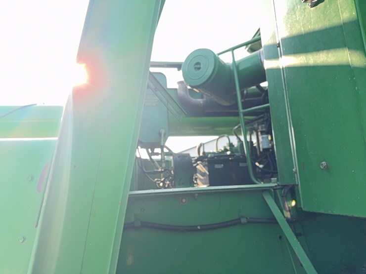 1991-john-deere-9500-image-39