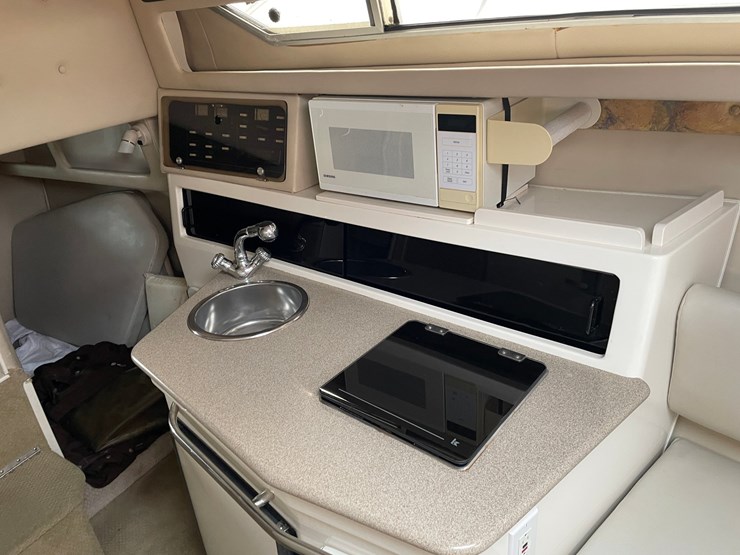 #2798-•-1999-chaparral-signature-27-cabin-cruiser-boat-image-40