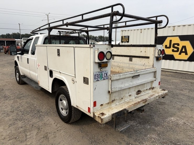 2009-ford-f350-xl-image-6