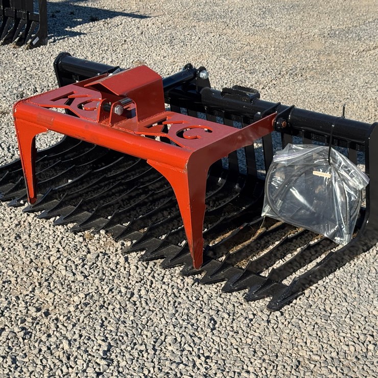 #4040 • 75 Inch Skeleton Grapple Bucket