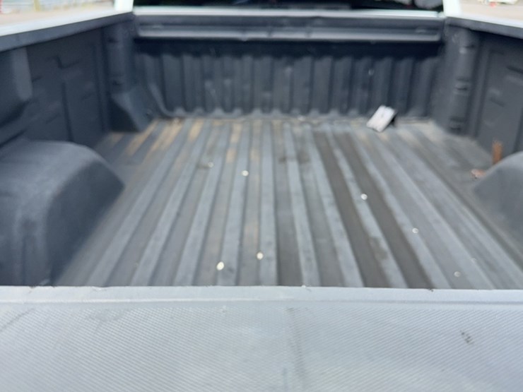 2021-chevrolet-1500-image-11