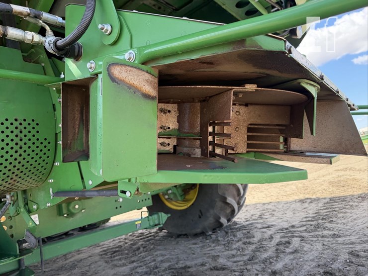 2020-john-deere-s790-image-35