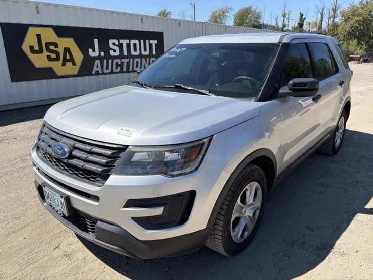 2017-ford-explorer-image-1