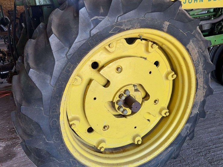 john-deere-530-image-16