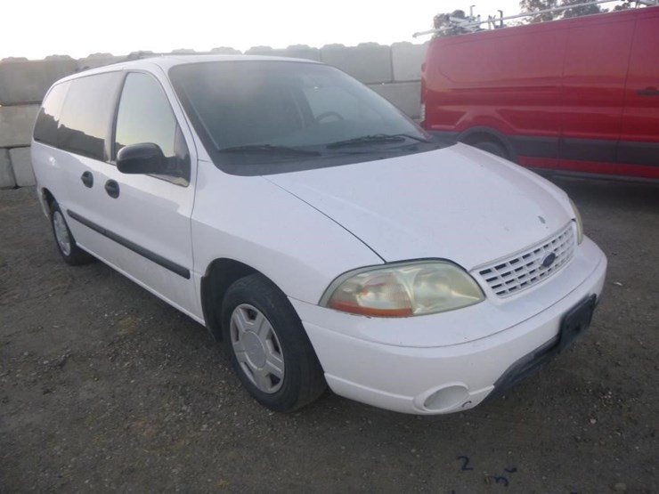 2002-ford-windstar-image-3