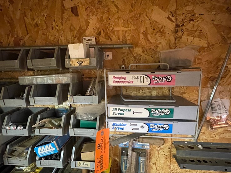 #7127-•-contents-of-wall-image-5