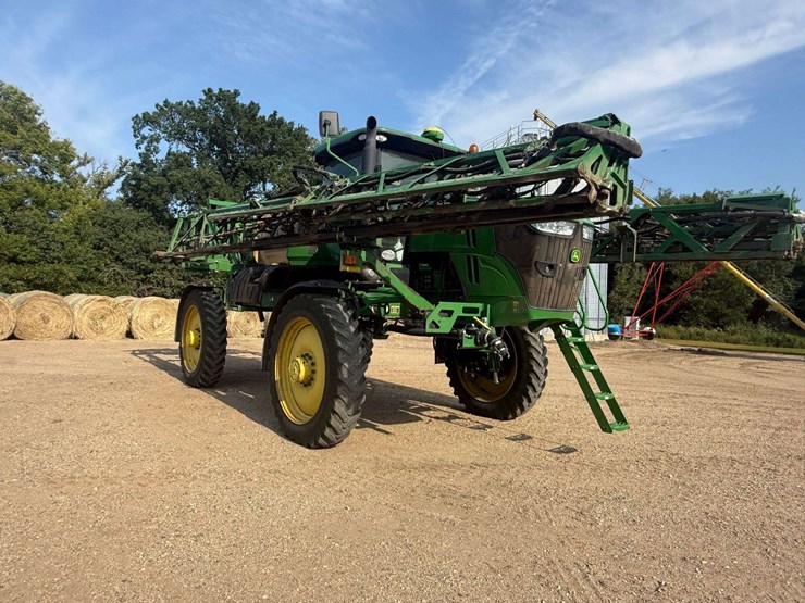 2014-john-deere-r4038-image-8