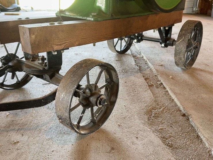 root-and-vandervoort-john-deere-4-horse-hit-and-miss-engine-with-cart-image-31