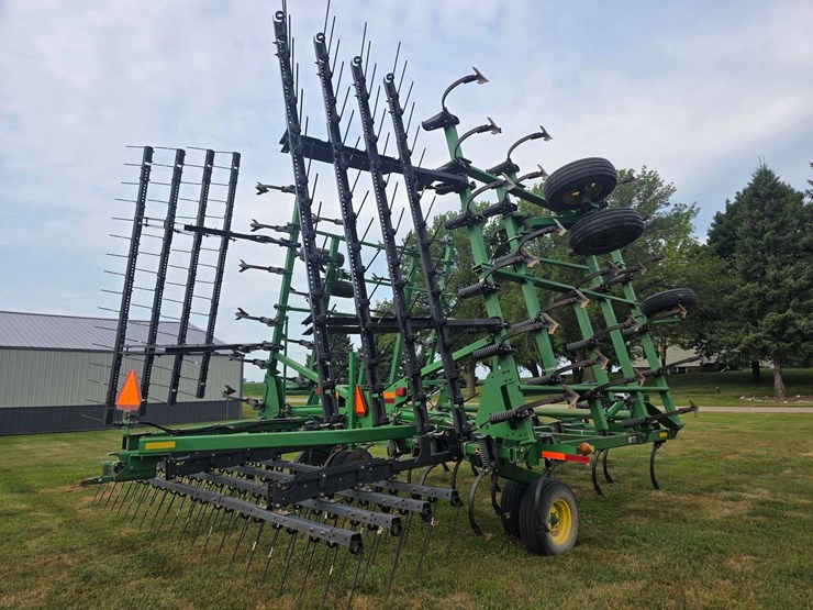 john-deere-2210-image-27