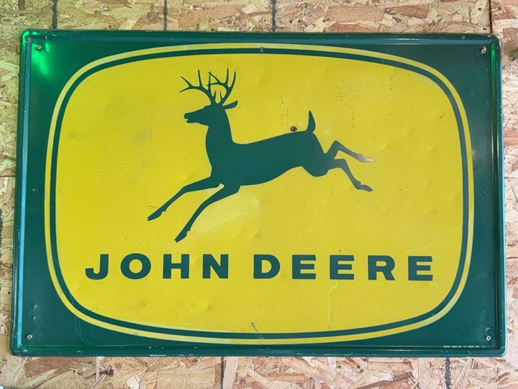 john-deere-four-legged-reflective-sign-image-1