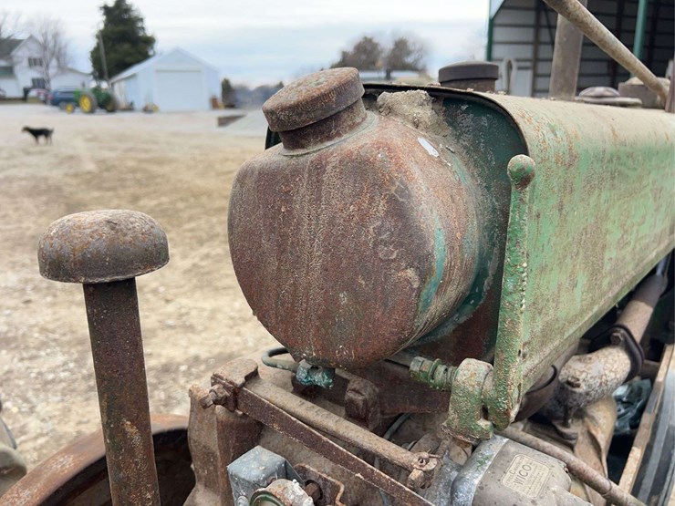 john-deere-model-b-image-30