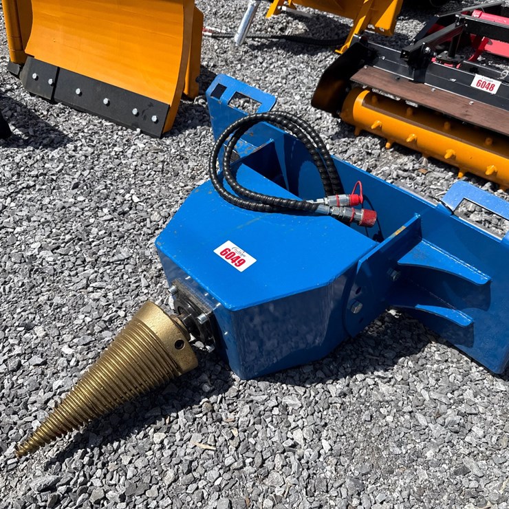 #6049 • FUTURE SKID STEER SCREW TYPE LOG SPLITTER