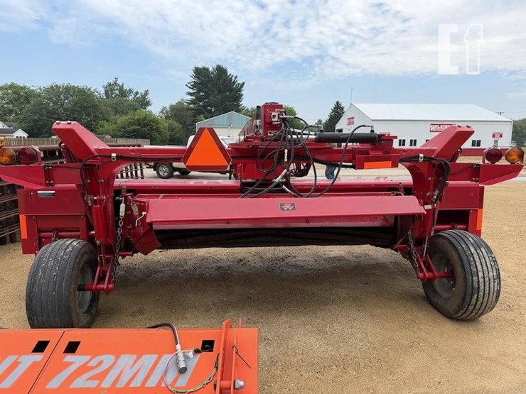 massey-ferguson-1375-image-8