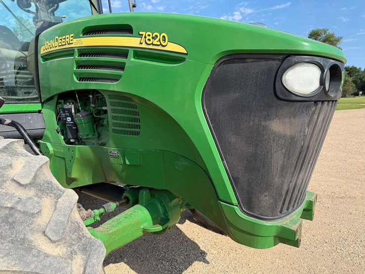 2005-john-deere-7820-image-49