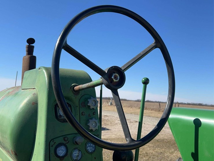 john-deere-720-image-51