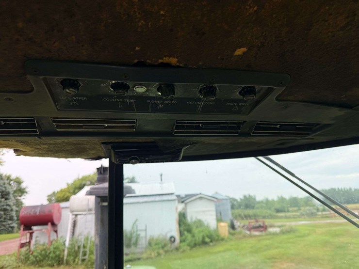 1974-john-deere-4630-image-32