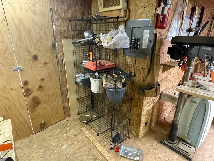 #7132-•-rack-and-contents-image-2