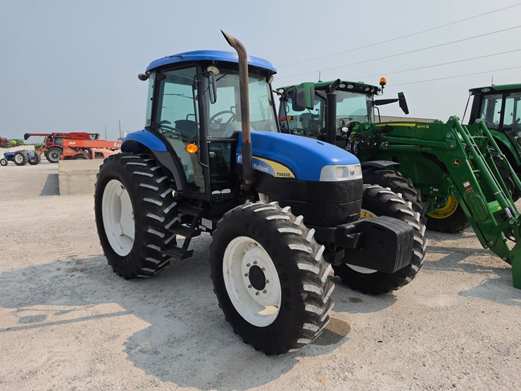 2010-new-holland-ts6020-image-18