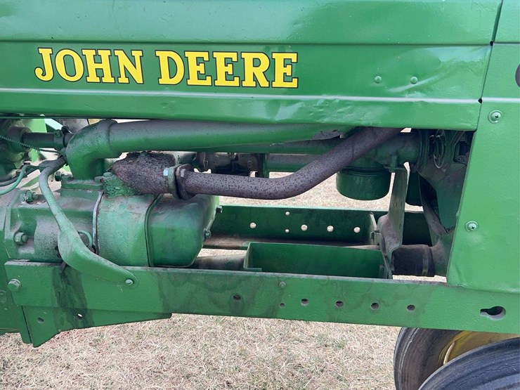john-deere-model-b-image-19