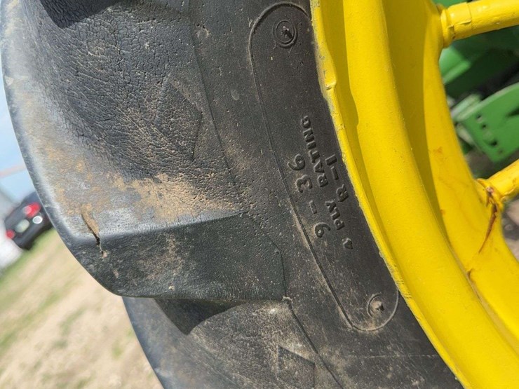 john-deere-model-b-image-14