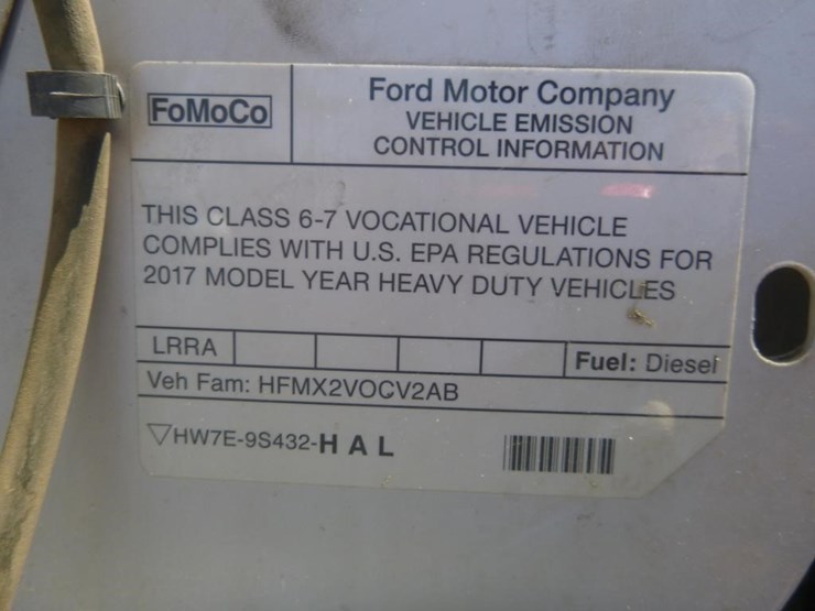 2017-ford-f650-image-16