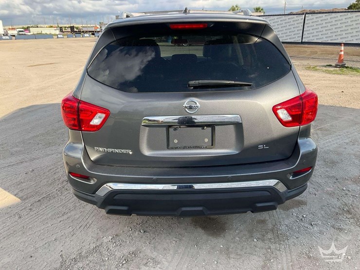 2018-nissan-pathfinder-image-31