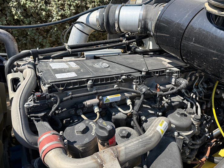 2015-western-star-4900-image-22