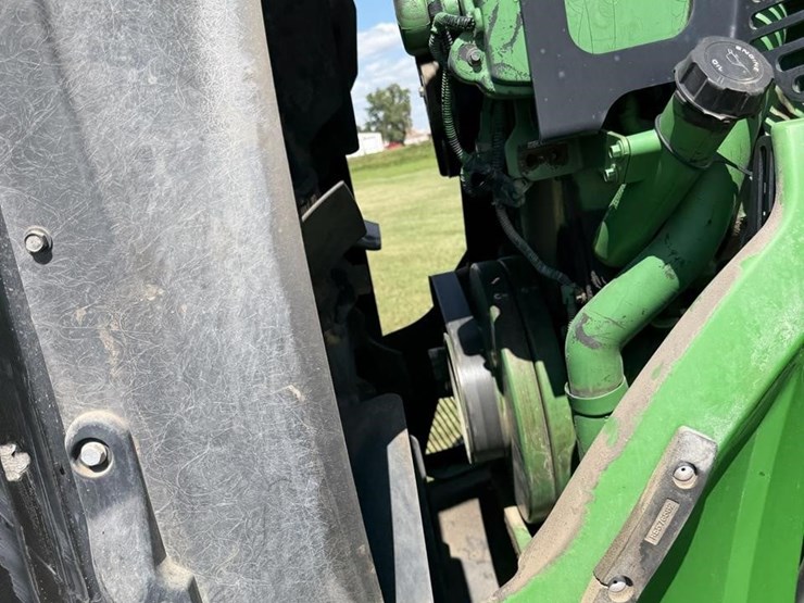 2017-john-deere-9570rx-image-18
