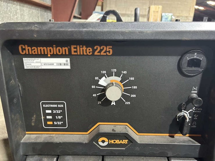 #209-•-hobart-champion-elite-25-225-generator-&-stick-image-6