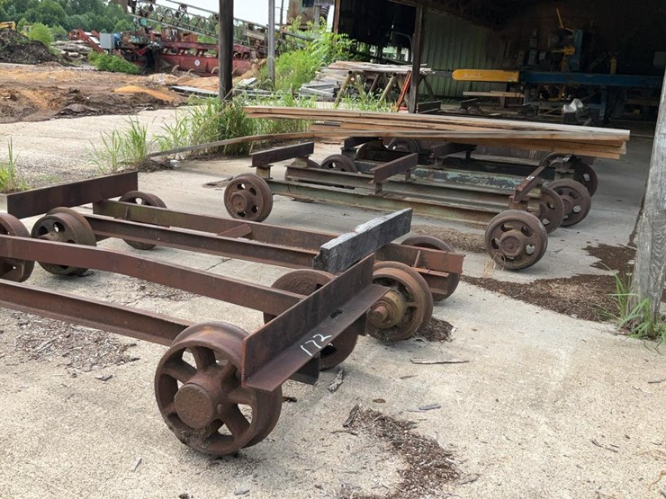 #172-•-lumber-carts-image-3