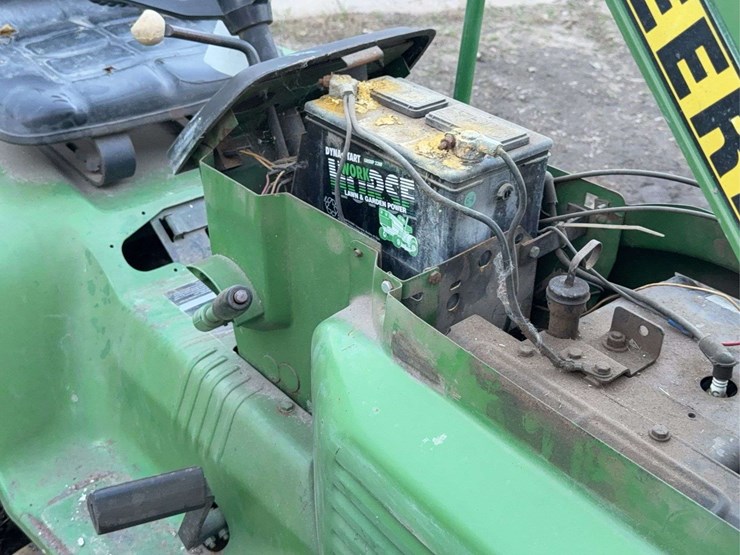 john-deere-214-image-28