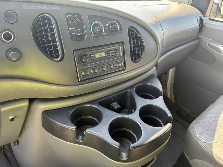 2007-ford-e350-image-20