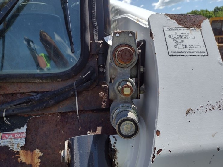 bobcat-s250-image-20