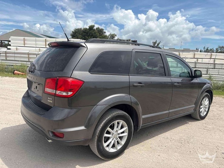 2015-dodge-journey-image-22