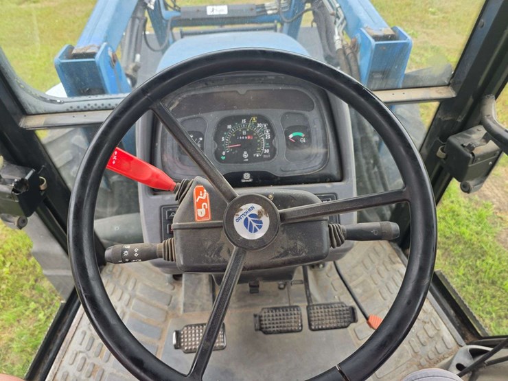 2002-new-holland-tl100-image-55