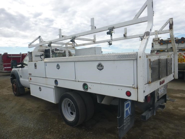 2015-ford-f550-image-4