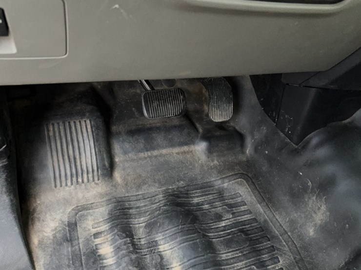 2015-ford-f150-image-22
