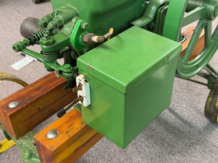 john-deere-112-image-18
