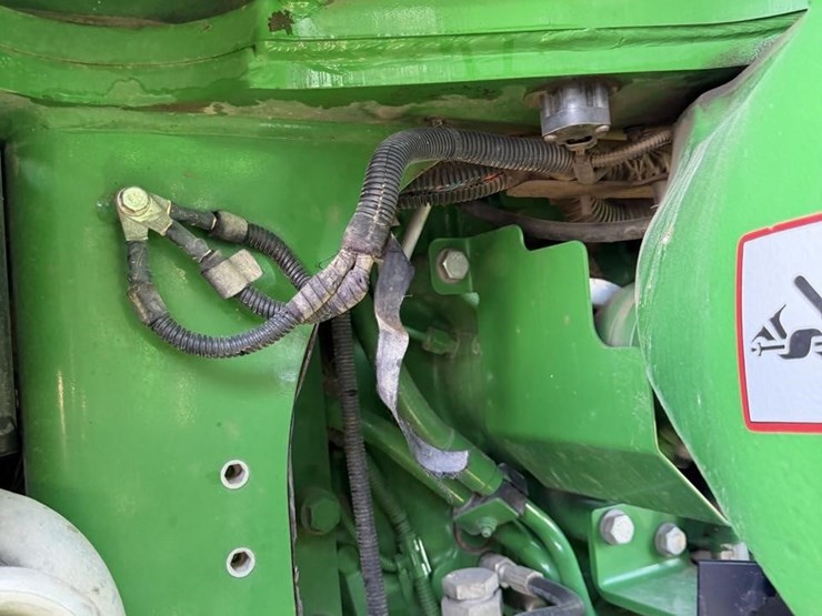 2017-john-deere-9570rx-image-31