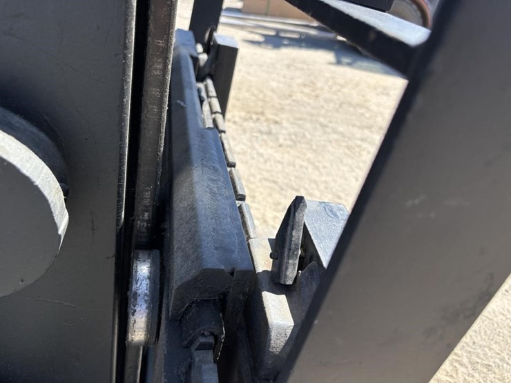 yale-glp50-forklift-image-12
