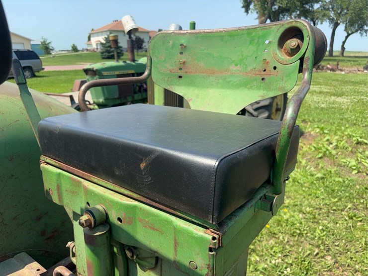 john-deere-630-image-63